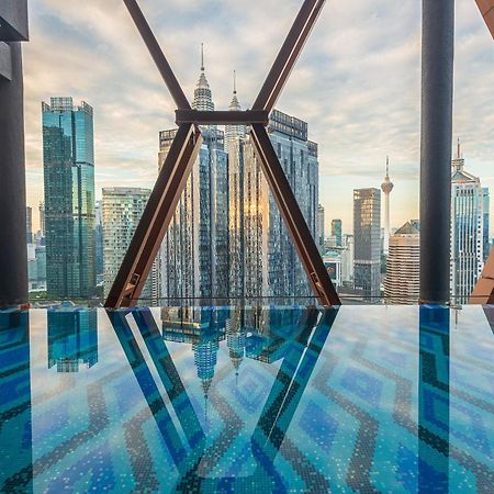 Scarletz Suites Klcc By Deko Retreat 쿠알라룸푸르 외부 사진