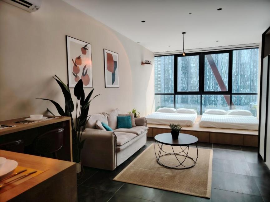 Scarletz Suites Klcc By Deko Retreat 쿠알라룸푸르 외부 사진